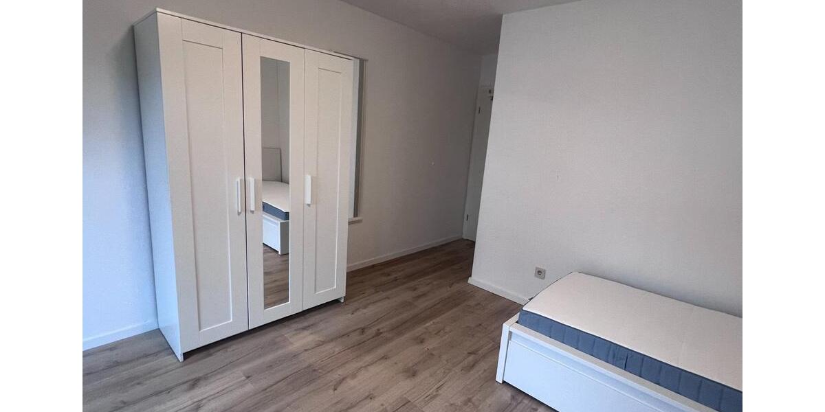 Erdgeschoßwohnung Weßling - 1 Zimmer, 9 m&sup2;, 760&euro; | Angebot:21253190