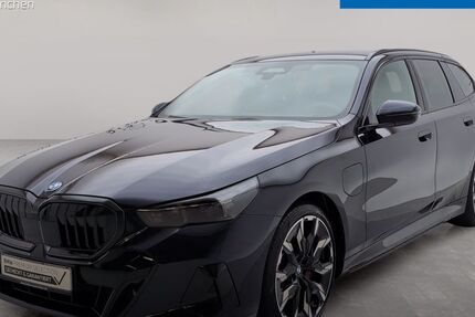 BMW 550 4.879 km 89.995 &euro; München 80939