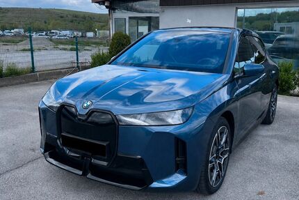 BMW iX 7.500 km 82.500 &euro; Feldkirchen bei München 85622