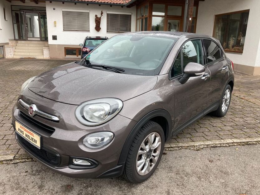 Fiat 500X 104.597 km 8.999 € München 81739