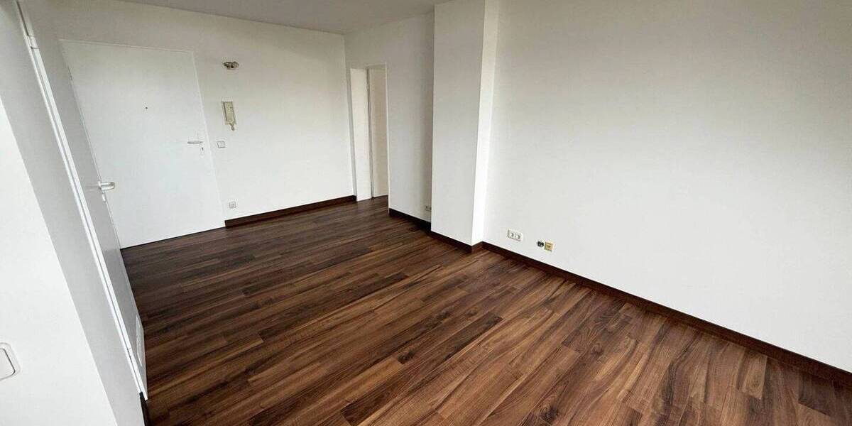 Etagenwohnung München Bogenhausen - 2 Zimmer, 76 m&sup2;, 1.450&euro; | Angebot:26903102