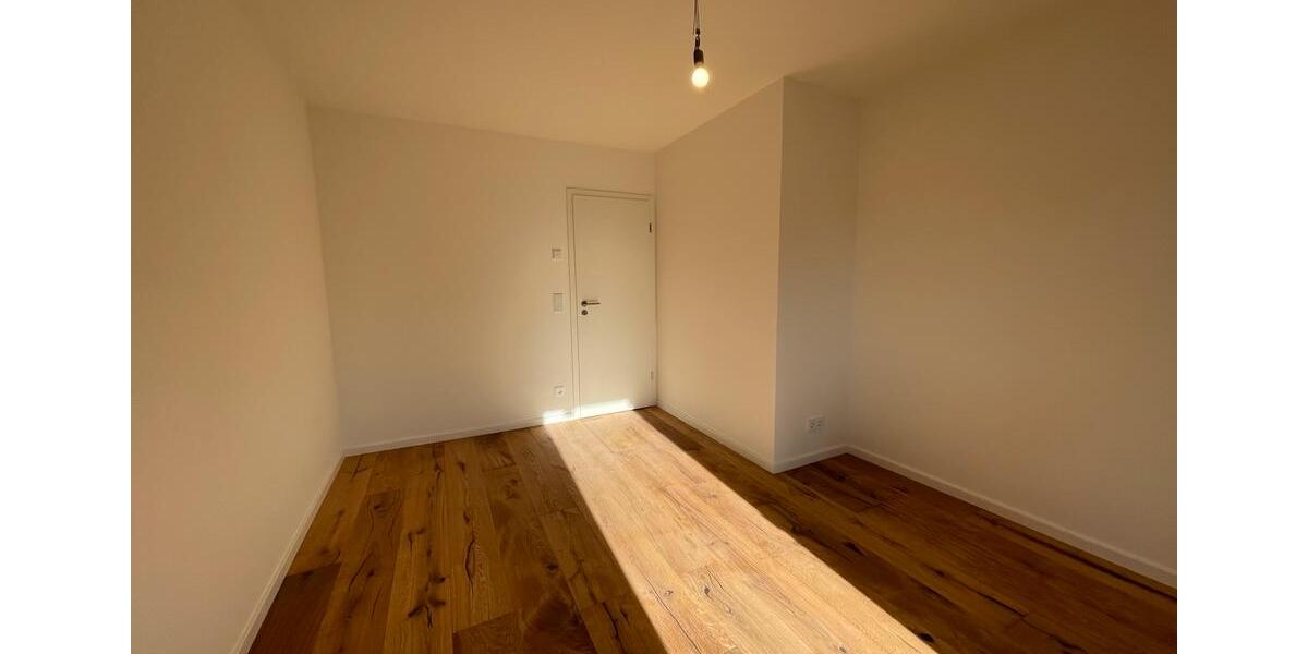 Doppelhaushälfte Puchheim - 7 Zimmer, 185 m&sup2;, 1.230.000&euro; | Angebot:26578384
