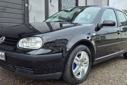 VW Golf 154.242 km 2.790 € München 80809