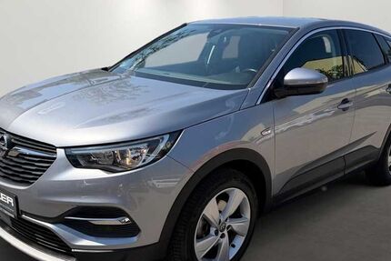 Opel Grandland (X) 44.460 km 14.970 &euro; München 81547