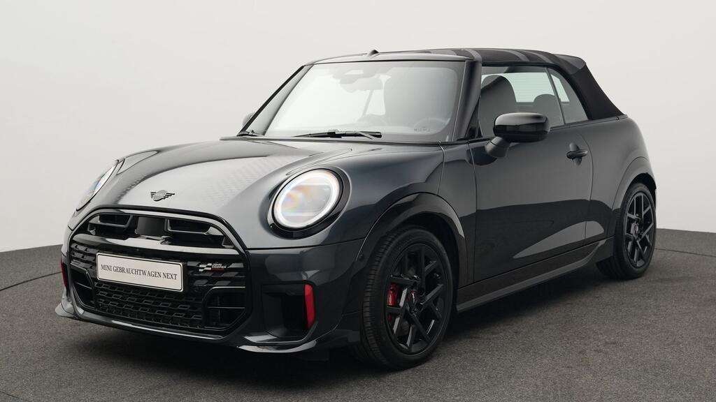 Mini John Cooper Works Cabrio 8.274 km 44.938 &euro; München 80788