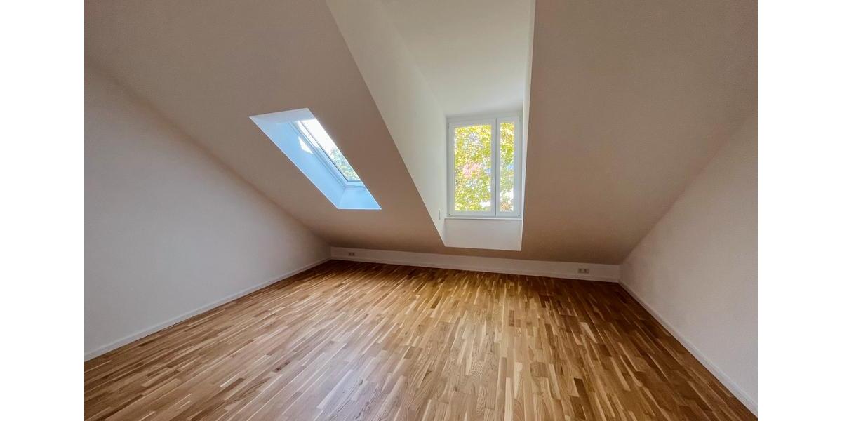 Etagenwohnung Gröbenzell - 5 Zimmer, 150 m&sup2;, 2.800&euro; | Angebot:25512572