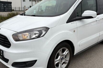 Ford Tourneo Courier 117.123 km 7.550 € München 81245