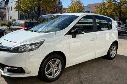 Renault Scenic 115.000 km 4.490 &euro; München 81829