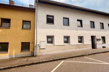 Haus München Schwabing-Freimann - 6 Zimmer, 145 m&sup2;, 249.000&euro; | Angebot:26283542