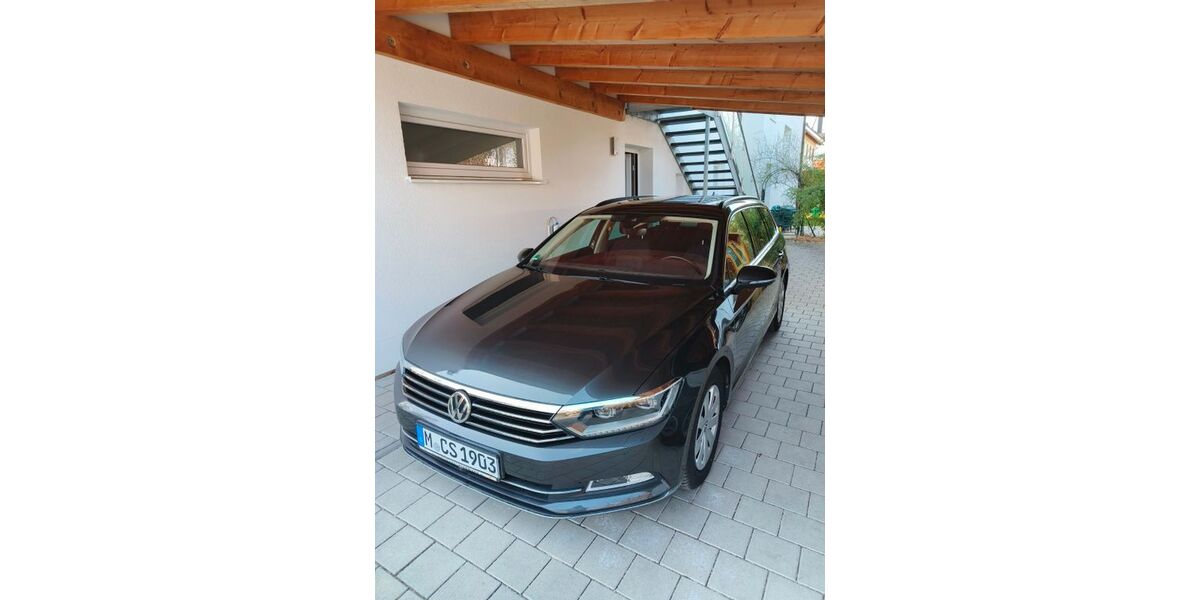 VW Passat 73.028 km 21.500 &euro; München 81245
