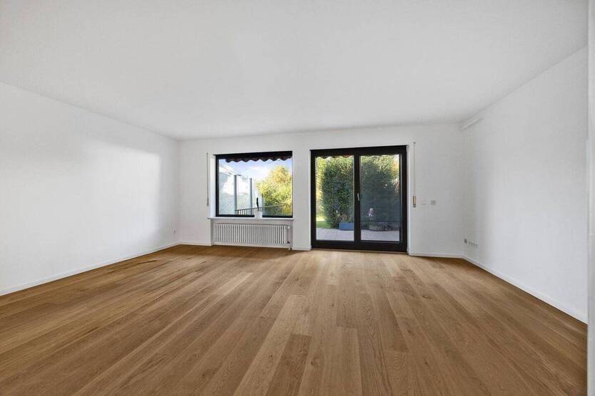 Modernes Reihenhaus mit Sauna & großem Garten in München
