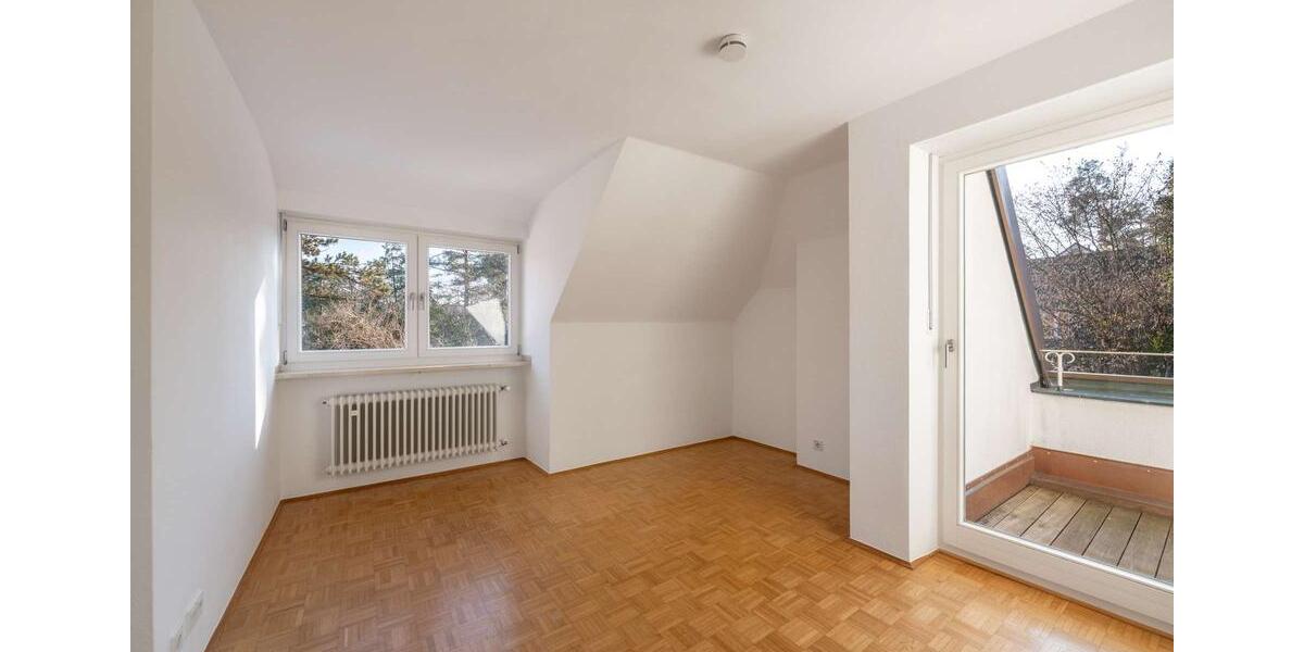 Einfamilienhaus München Trudering-Riem - 8 Zimmer, 280 m&sup2;, 4.990&euro; | Angebot:25178820