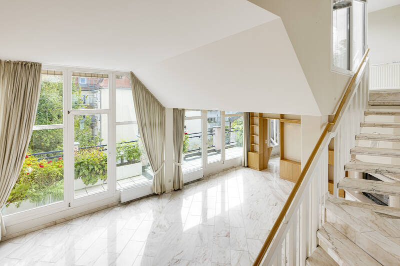 Etagenwohnung München Neuhausen-Nymphenburg - 5 Zimmer, 143 m&sup2;, 1.950.000&euro; | Angebot:26261521