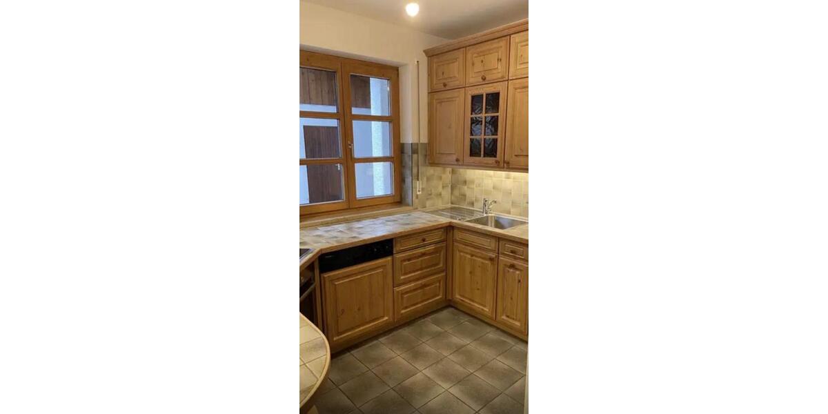 Erdgeschoßwohnung Wolfratshausen - 2 Zimmer, 82 m&sup2;, 1.450&euro; | Angebot:25537231