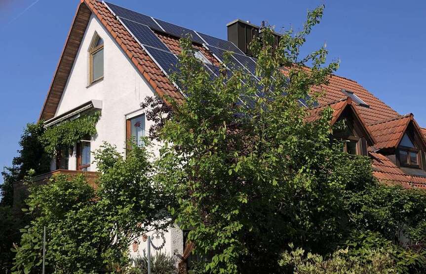 Haus zum Kaufen in Karlsfeld 839.000 € 111 m² 4 zimmer