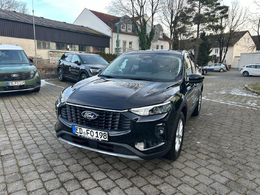 Ford Kuga 3.933 km 32.489 € Erding 85435