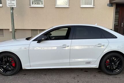 Audi A4 85.300 km 32.850 &euro; München 80636