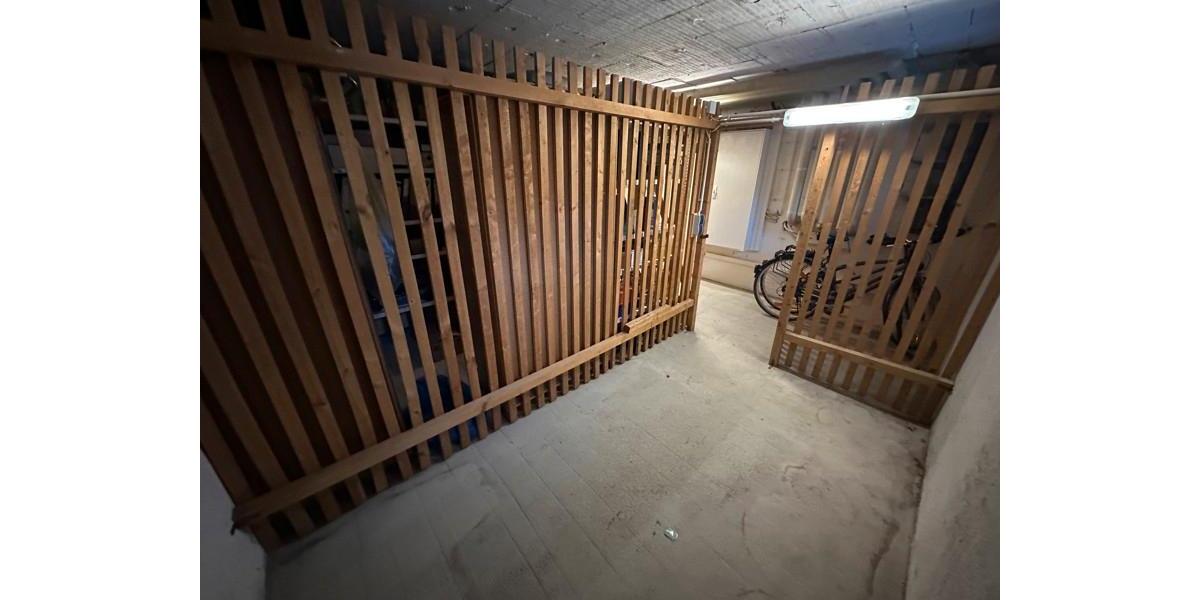 Vollsanierung: 2-Zimmer-Wohnung mit riesigem Balkon direkt an der Würm 2 zimmer