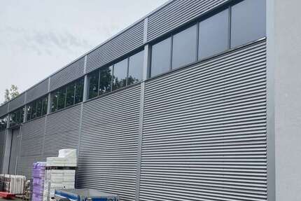 Halle in Aubing-Lochhausen-Langwied - Aubing 395.000 € 700 m² zimmer