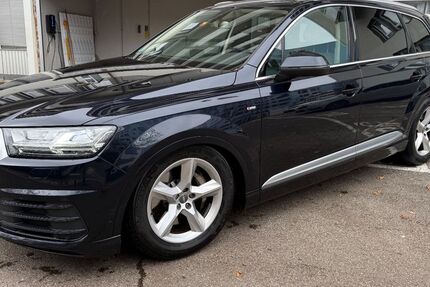 Audi Q7 149.111 km 27.250 &euro; München 80636