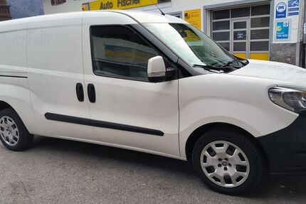 Fiat Doblo 81.500 km 10.399 &euro; München 81667