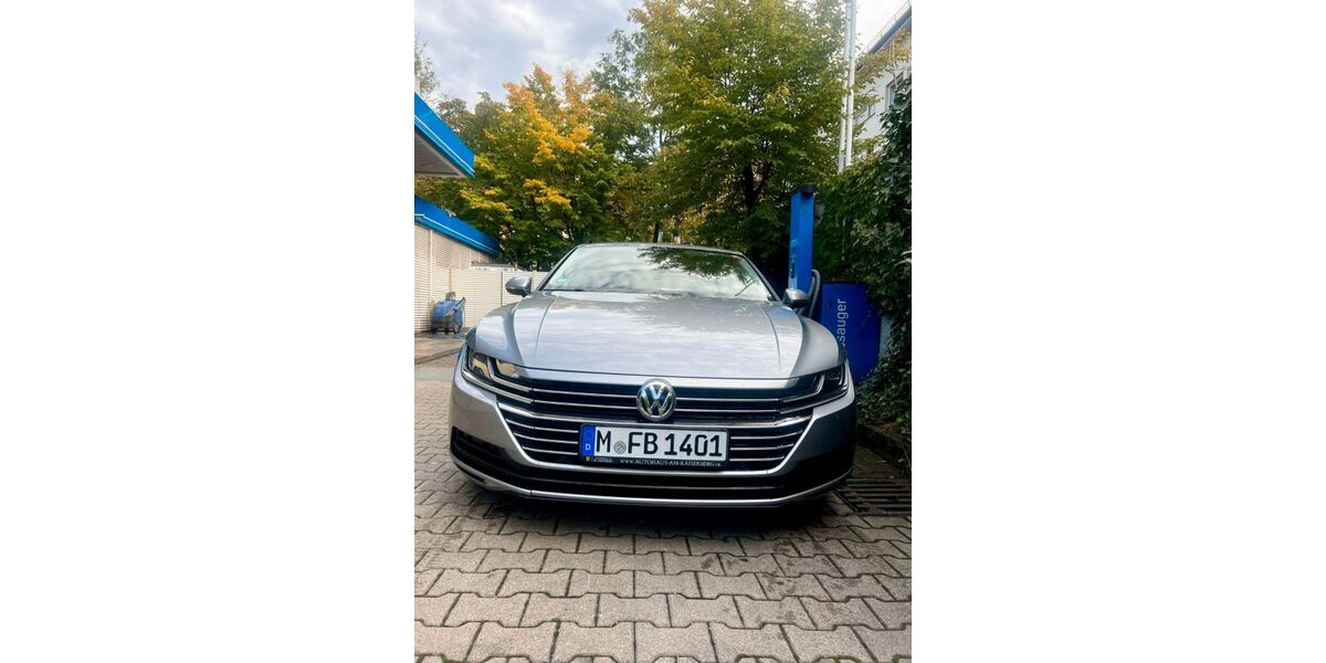 VW Arteon 158.000 km 22.999 &euro; München 80935