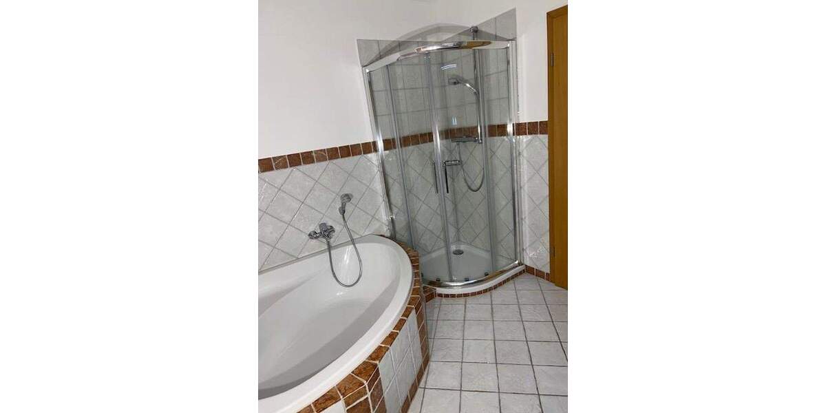 Schönes Einfamilienhaus mit Garage in zentraler und ruhiger Lage in Neufahrn bei Freising 4 zimmer