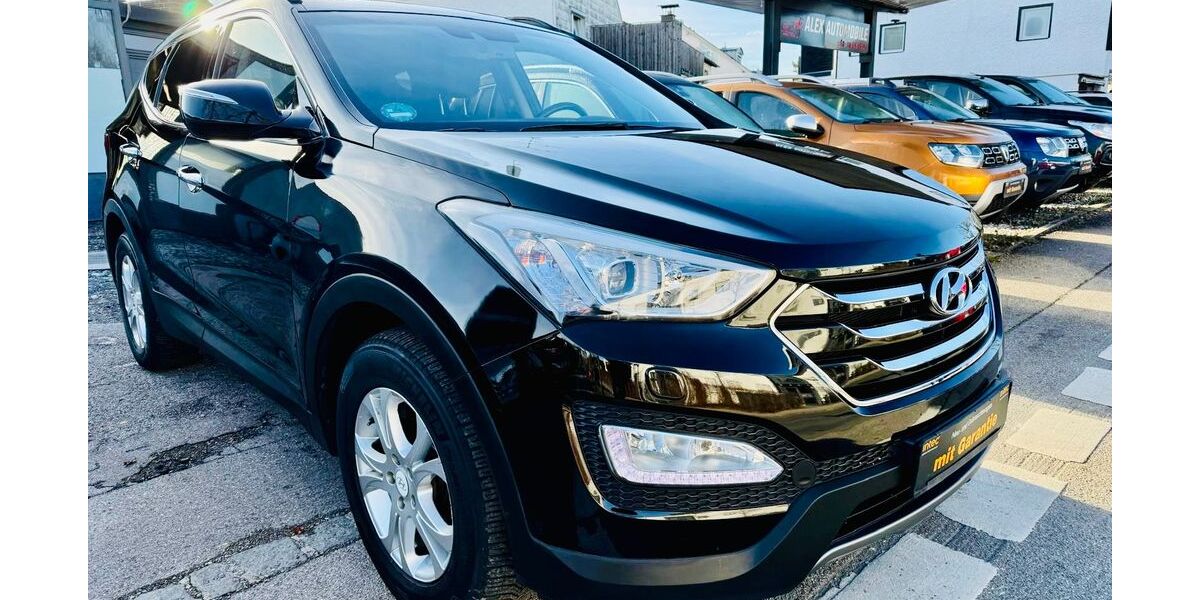 Hyundai SANTA FE 65.000 km 15.990 &euro; München 81825