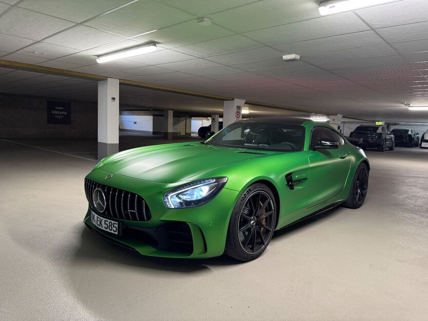 Mercedes-Benz AMG GT R 14.500 km 134.900 € München 80995