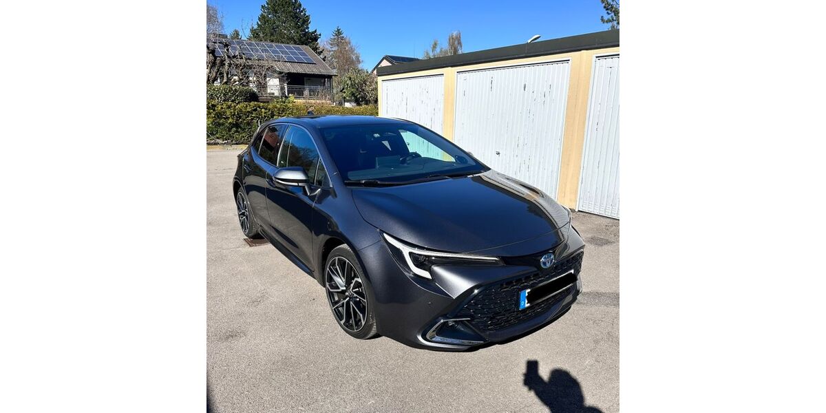 Toyota Corolla 21.500 km 31.900 &euro; Dachau 85221