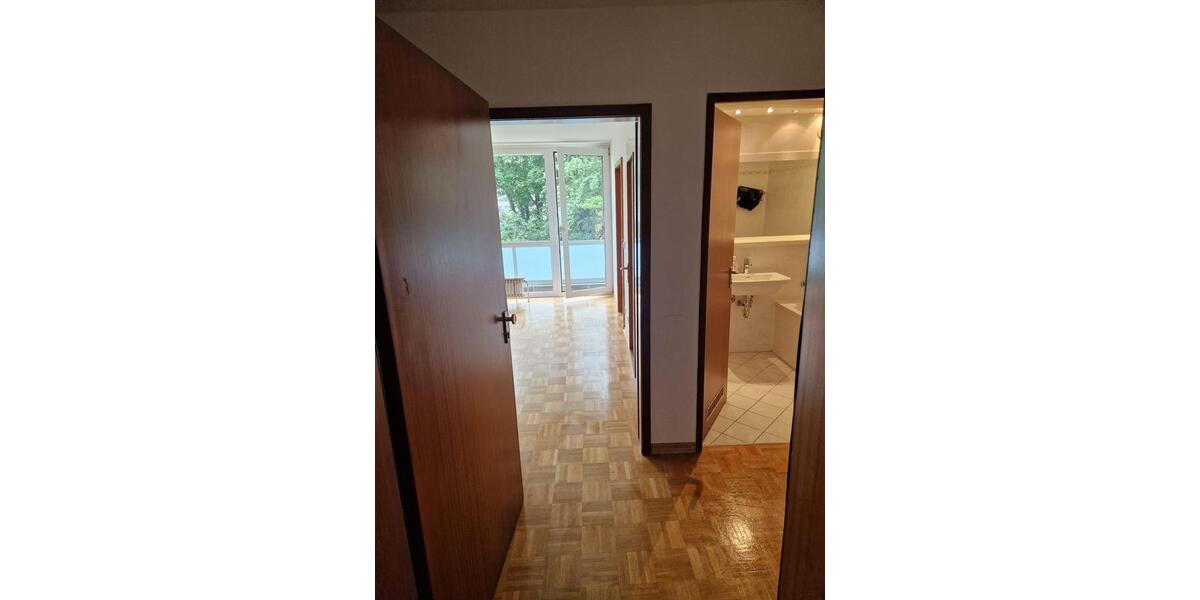 Etagenwohnung Unterhaching - 1 Zimmer, 40 m&sup2;, 1.150&euro; | Angebot:26265587