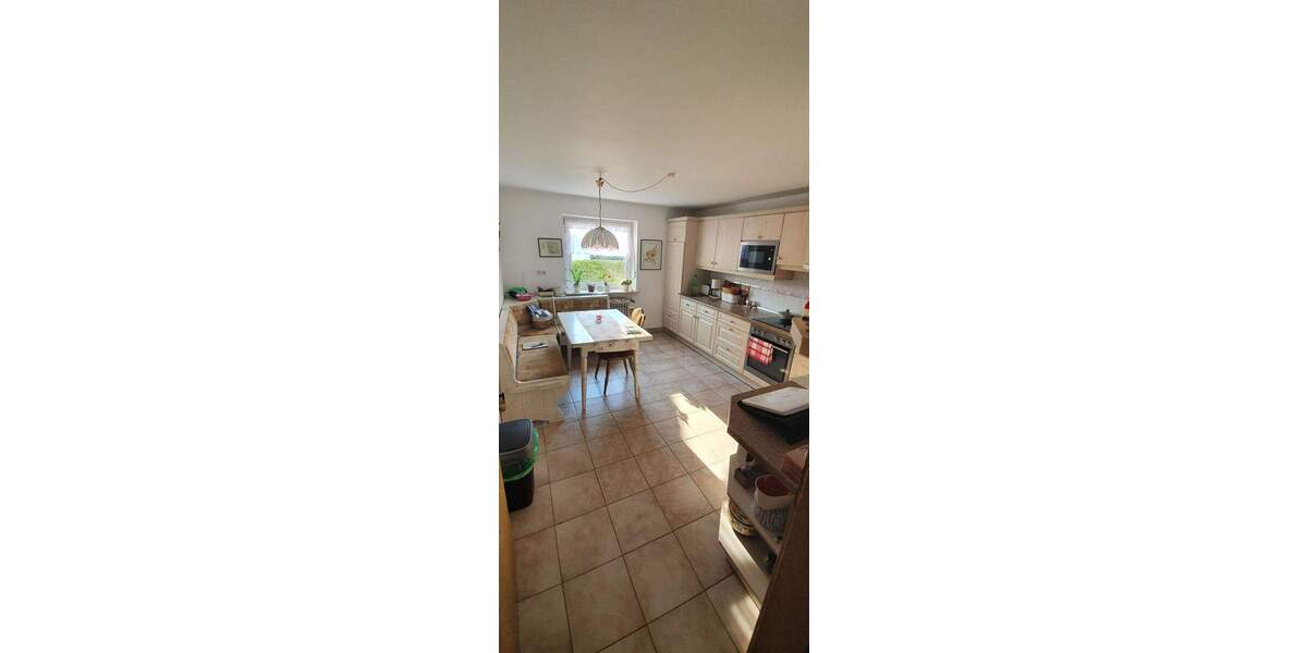 Etagenwohnung Karlsfeld - 8 Zimmer, 182 m&sup2;, 995.000&euro; | Angebot:25727479