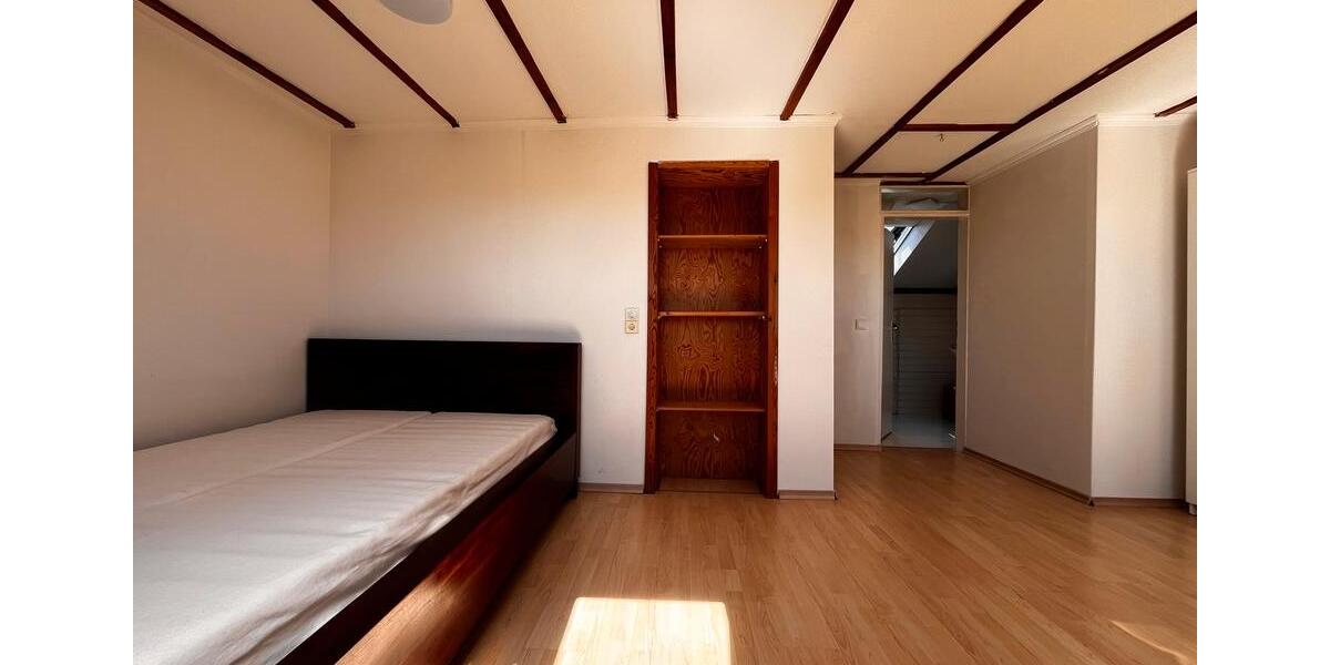 Dachgeschoßwohnung Wolfratshausen - 1 Zimmer, 20 m&sup2;, 715&euro; | Angebot:26413711