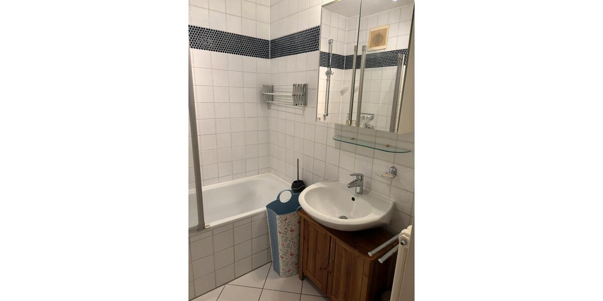 Etagenwohnung Germering - 3 Zimmer, 80 m&sup2;, 2.000&euro; | Angebot:26531557