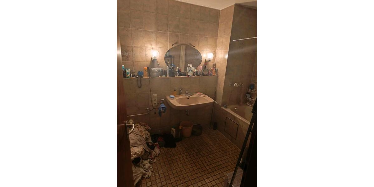 Erdgeschoßwohnung München Bogenhausen - 4 Zimmer, 95 m&sup2;, 520.000&euro; | Angebot:26322585