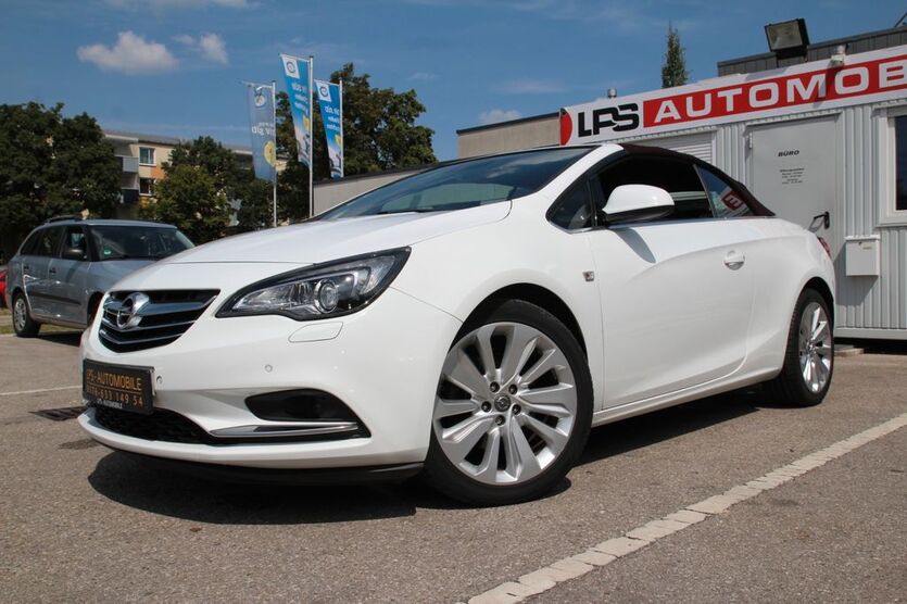 Opel Cascada 170.000 km 6.890 € München 81243