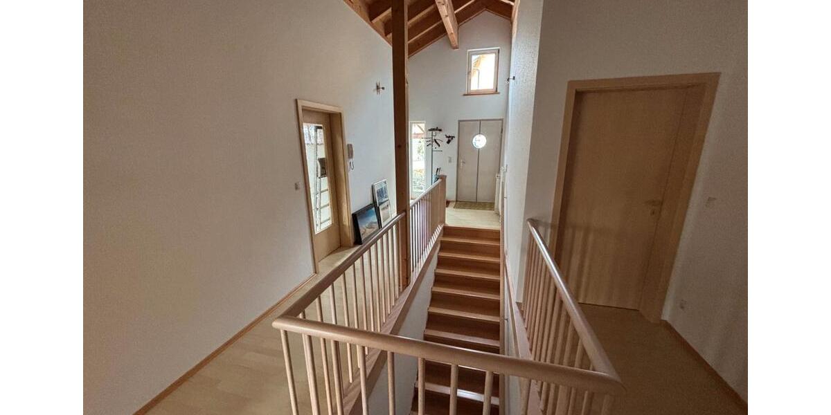 Einfamilienhaus Ebersberg - 5 Zimmer, 140 m&sup2;, 2.600&euro; | Angebot:26072123