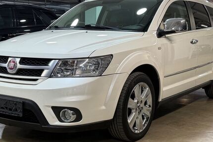 Fiat Freemont 144.976 km 10.999 &euro; München 81677