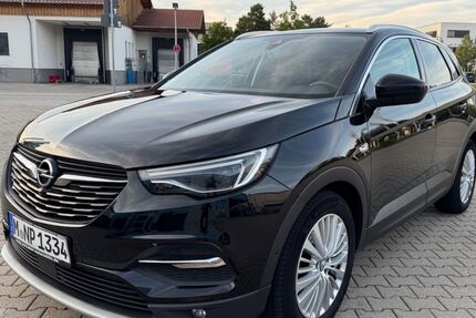 Opel Grandland (X) 207.000 km 10.900 &euro; Höhenkirchen - Siegertsbrunn 85635