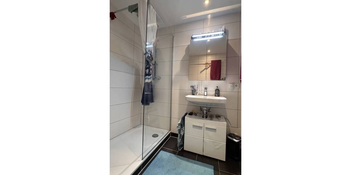 Reihenmittelhaus Kirchheim - 5 Zimmer, 145 m&sup2;, 2.200&euro; | Angebot:26629638