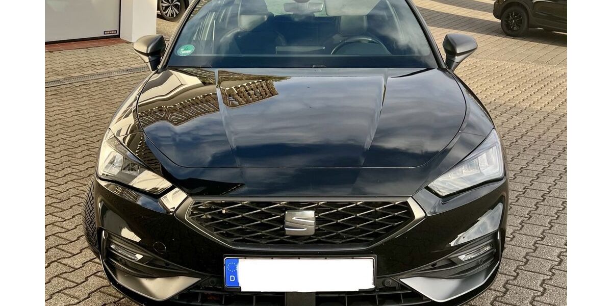 Seat Leon 61.500 km 20.980 &euro; München 80992
