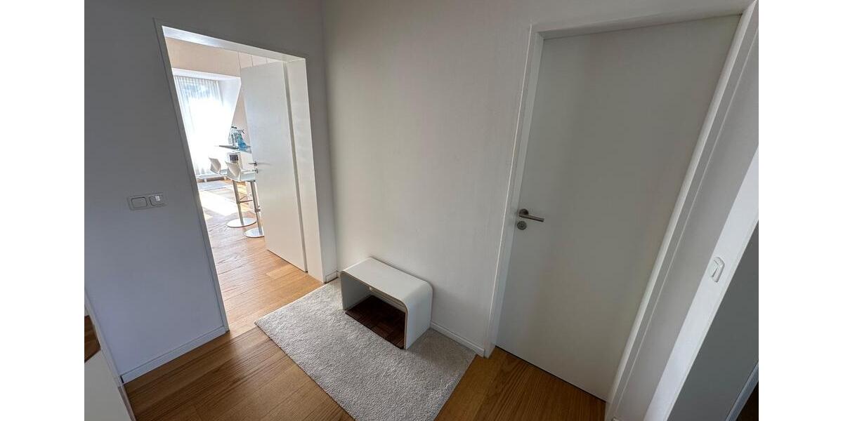 Dachgeschoßwohnung München Neuhausen-Nymphenburg - 2 Zimmer, 52 m&sup2;, 572.000&euro; | Angebot:25900913