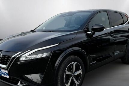 Nissan Qashqai 34.300 km 24.900 &euro; München 80939