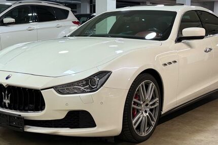 Maserati Ghibli 149.957 km 22.500 &euro; München 81677