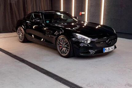 Mercedes-Benz AMG GT S 18.000 km 97.000 &euro; München 80801