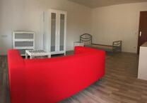 Möbliertes Zimmer mit Terrasse in 3er-WG Studenten