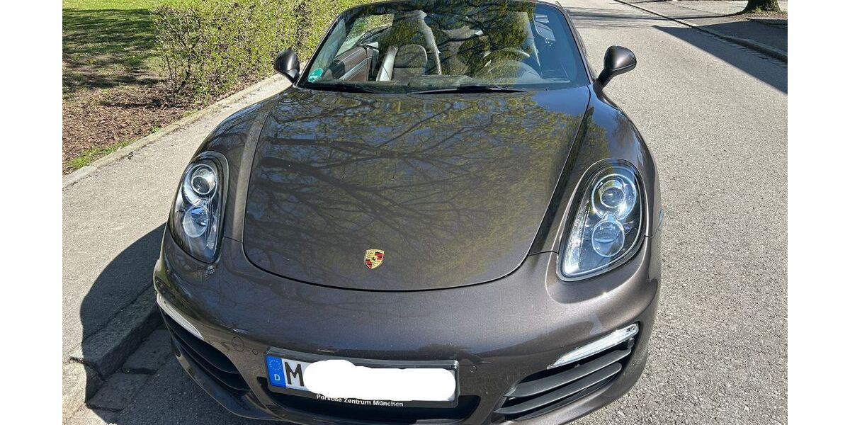 Porsche Boxster 102.000 km 49.981 &euro; München 81829