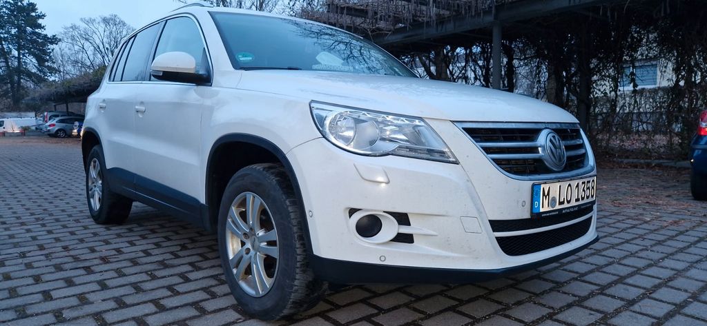 VW Tiguan 199.000 km 8.999 &euro; Garching 85748