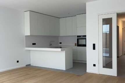Haus München Obermenzing - 5 Zimmer, 170 m&sup2;, 3.850&euro; | Angebot:27298588