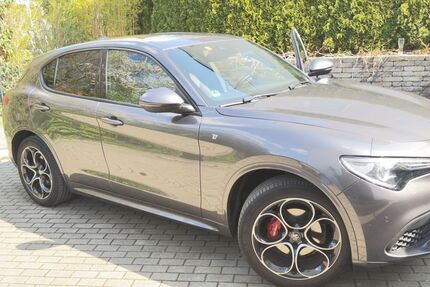 Alfa Romeo Stelvio 79.621 km 25.000 &euro; Eichenau 82223